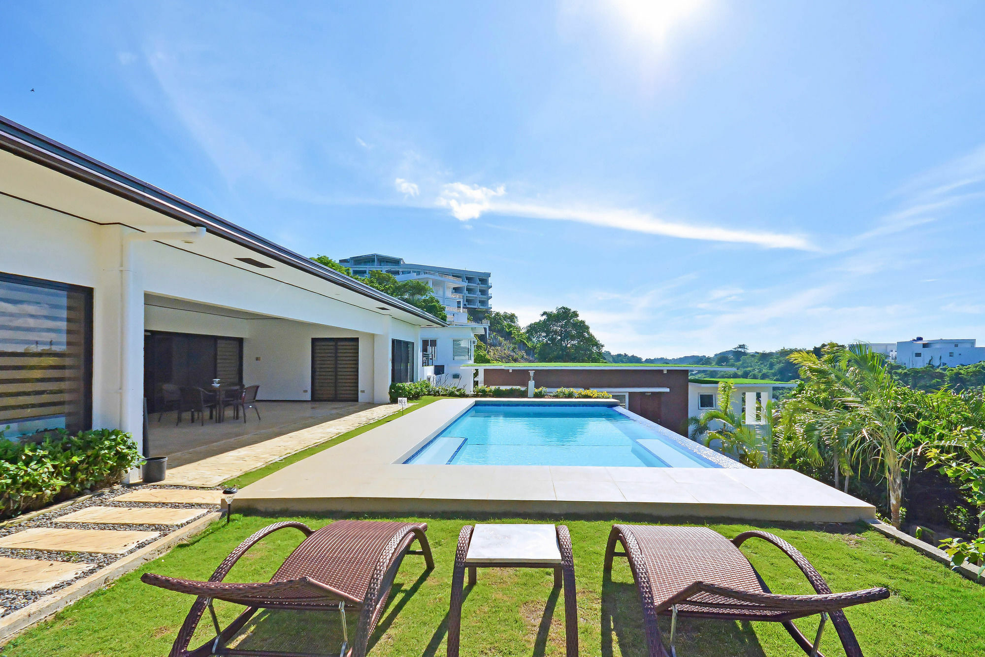 One Hagdan Villas Yapak Экстерьер фото
