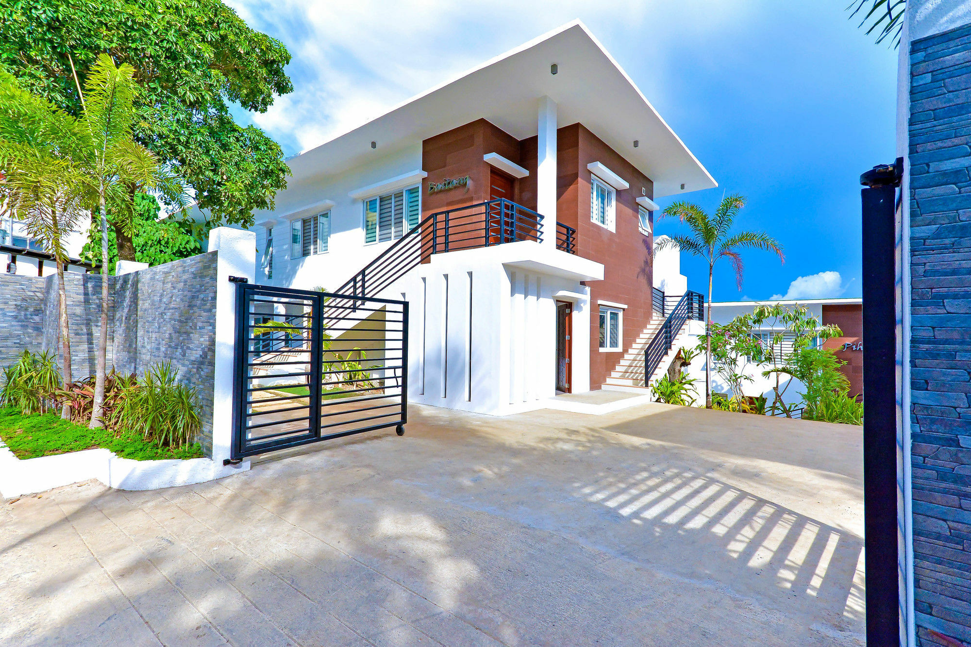 One Hagdan Villas Yapak Экстерьер фото